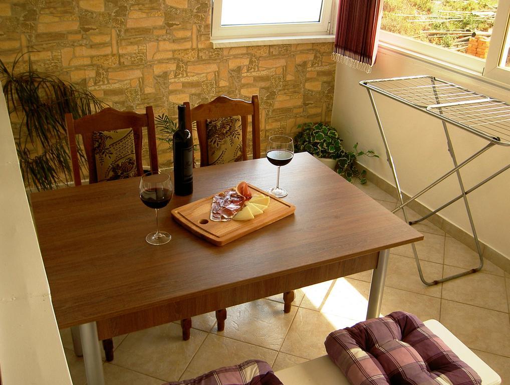 Apartment Jere & Anka Примоштен Экстерьер фото